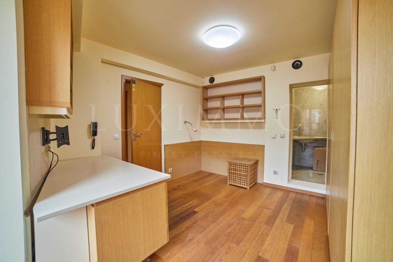 Na prodej  Mezonet Sofia , Manastirski livadi , 300 m2 | 37207681 - obraz [11]