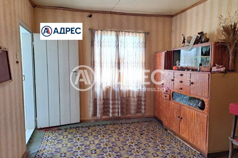 Продава КЪЩА, с. Ветрино, област Варна, снимка 2 - Къщи - 52084953