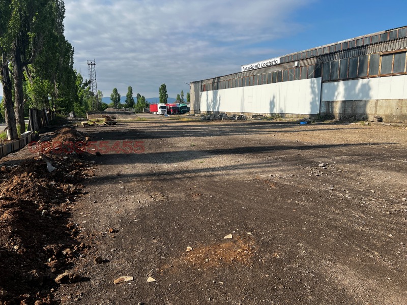 Продава  Пром. помещение град София , с. Яна , 24004 кв.м | 62259174 - изображение [5]