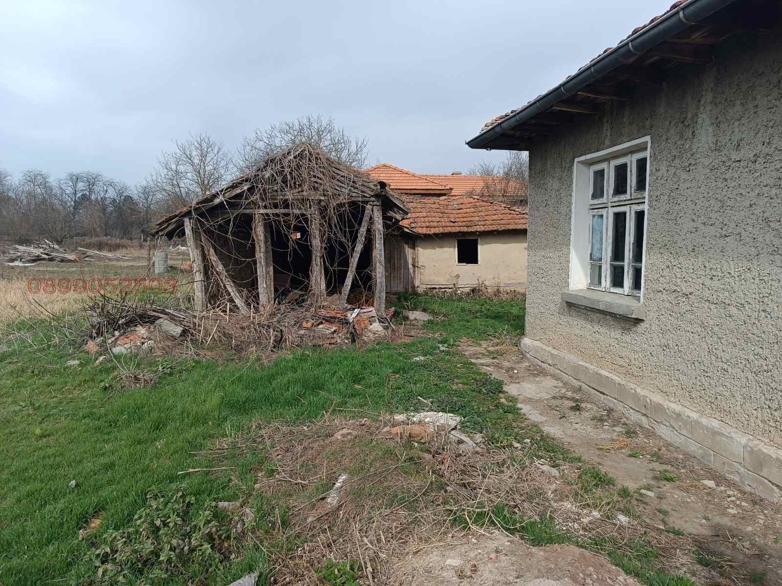 Продава КЪЩА, с. Горен чифлик, област Варна, снимка 4 - Къщи - 56241305