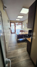 Продава МАГАЗИН, град Варна, Колхозен пазар • 122700 € • 74671368 — Holmes.bg