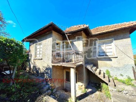 Huis Dragizjevo, regio Veliko Tarnovo 2