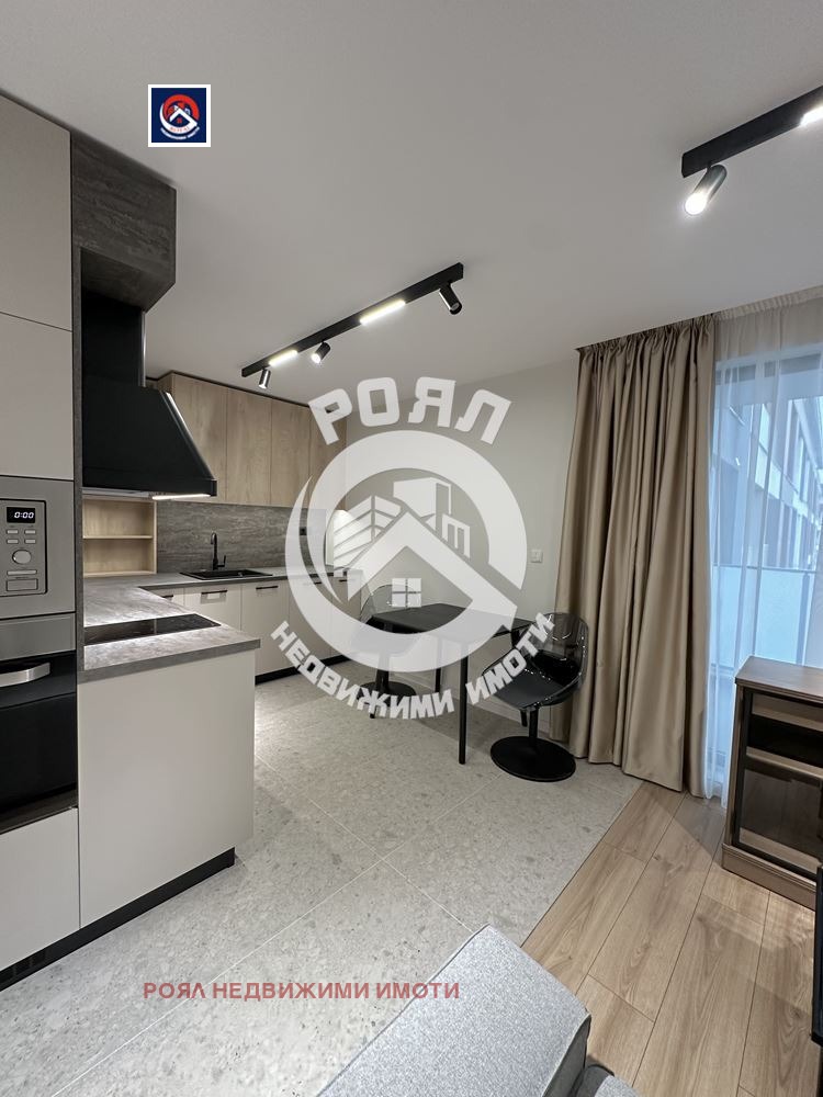 À vendre  Studio Plovdiv , Hristo Smirnenski , 55 m² | 44049822