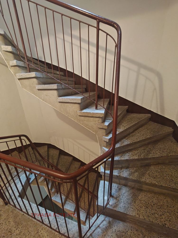 Продава 3-СТАЕН, гр. Бургас, Възраждане, снимка 11 - Апартаменти - 54779625