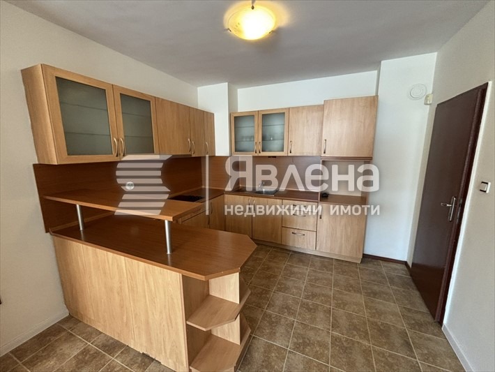 Продава 3-СТАЕН, гр. София, Хиподрума, снимка 3 - Апартаменти - 55994901