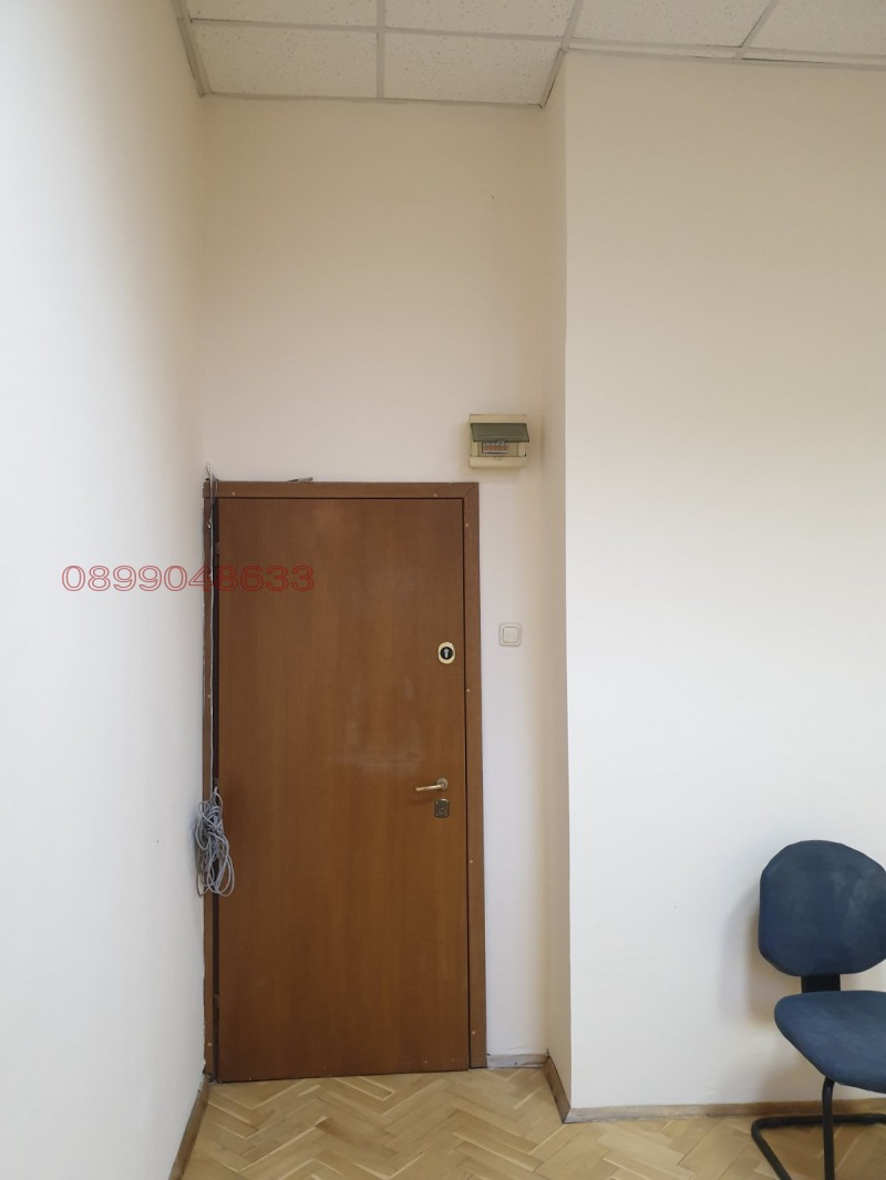 Продава ОФИС, гр. София, Център, снимка 3 - Офиси - 52639355