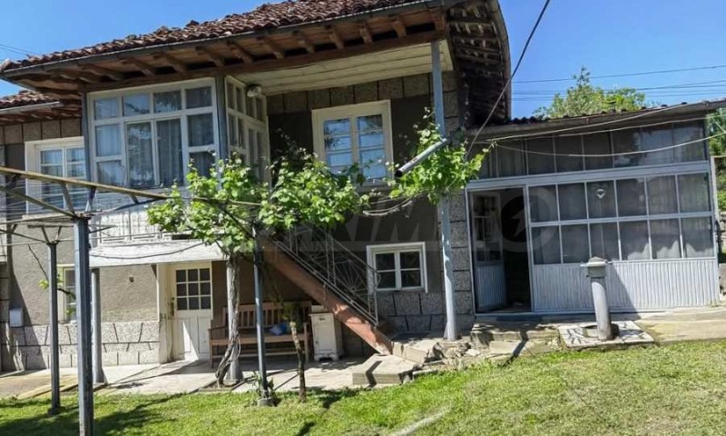 Продава КЪЩА, гр. Елена, област Велико Търново, снимка 1 - Къщи - 49054098