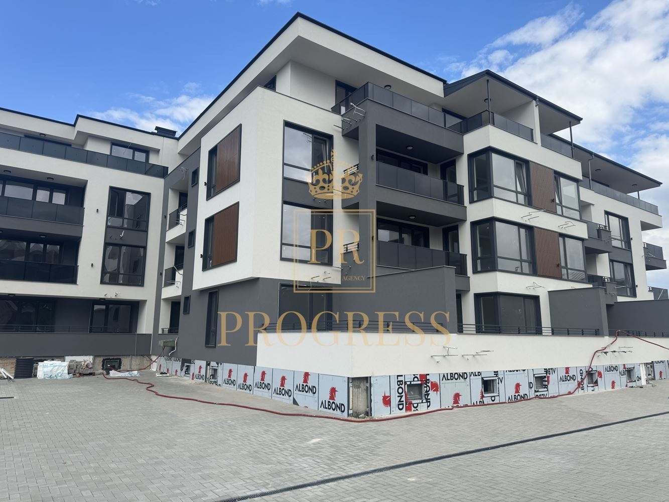 Продава 3-СТАЕН, гр. Пловдив, Остромила, снимка 2 - Апартаменти - 56314426