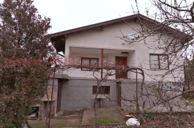 Къща с. Здравец, област Варна