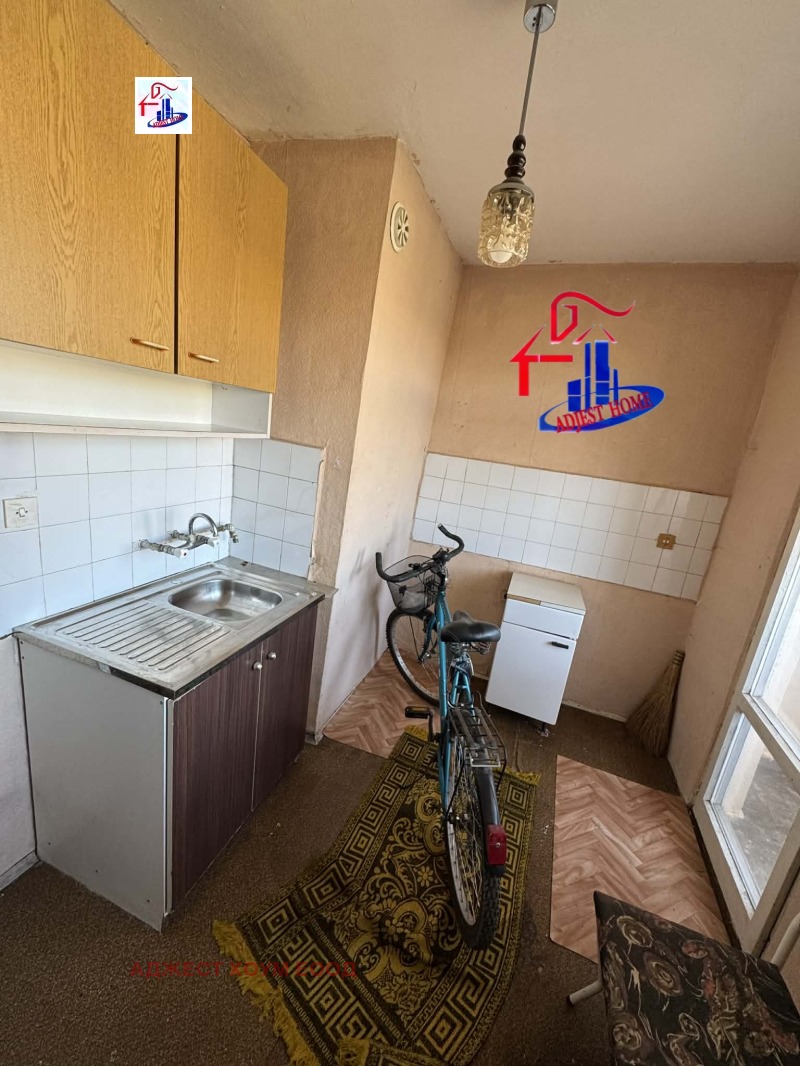 Продава 2-СТАЕН, гр. Шумен, 5-ти полк, снимка 2 - Апартаменти - 52735904