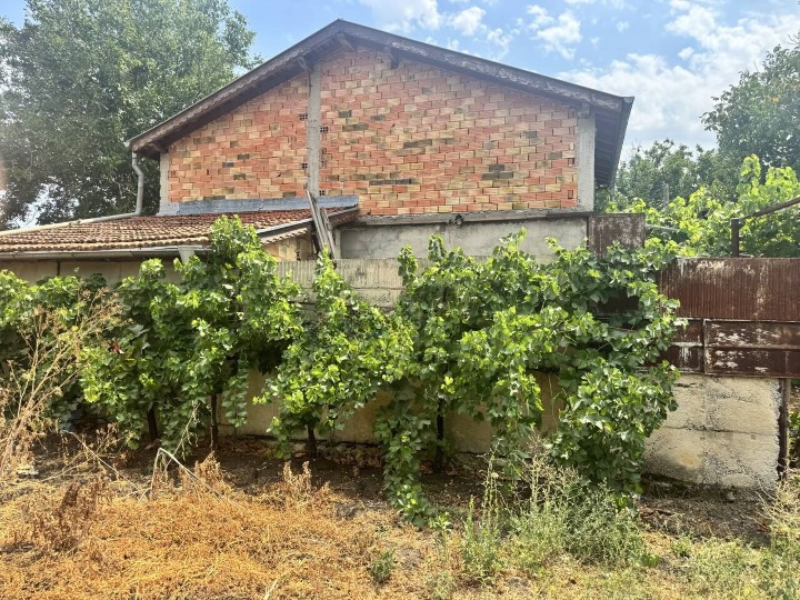 Продава  Къща област Бургас , с. Ливада , 140 кв.м | 72149466 - изображение [2]