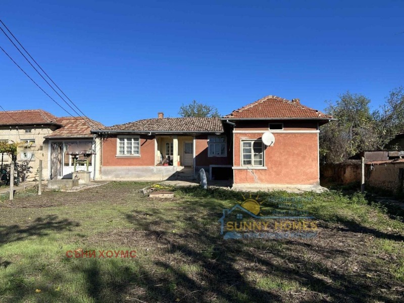 Продава КЪЩА, гр. Долна Оряховица, област Велико Търново