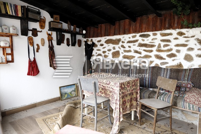 Продава КЪЩА, с. Свежен, област Пловдив, снимка 4 - Къщи - 54232241