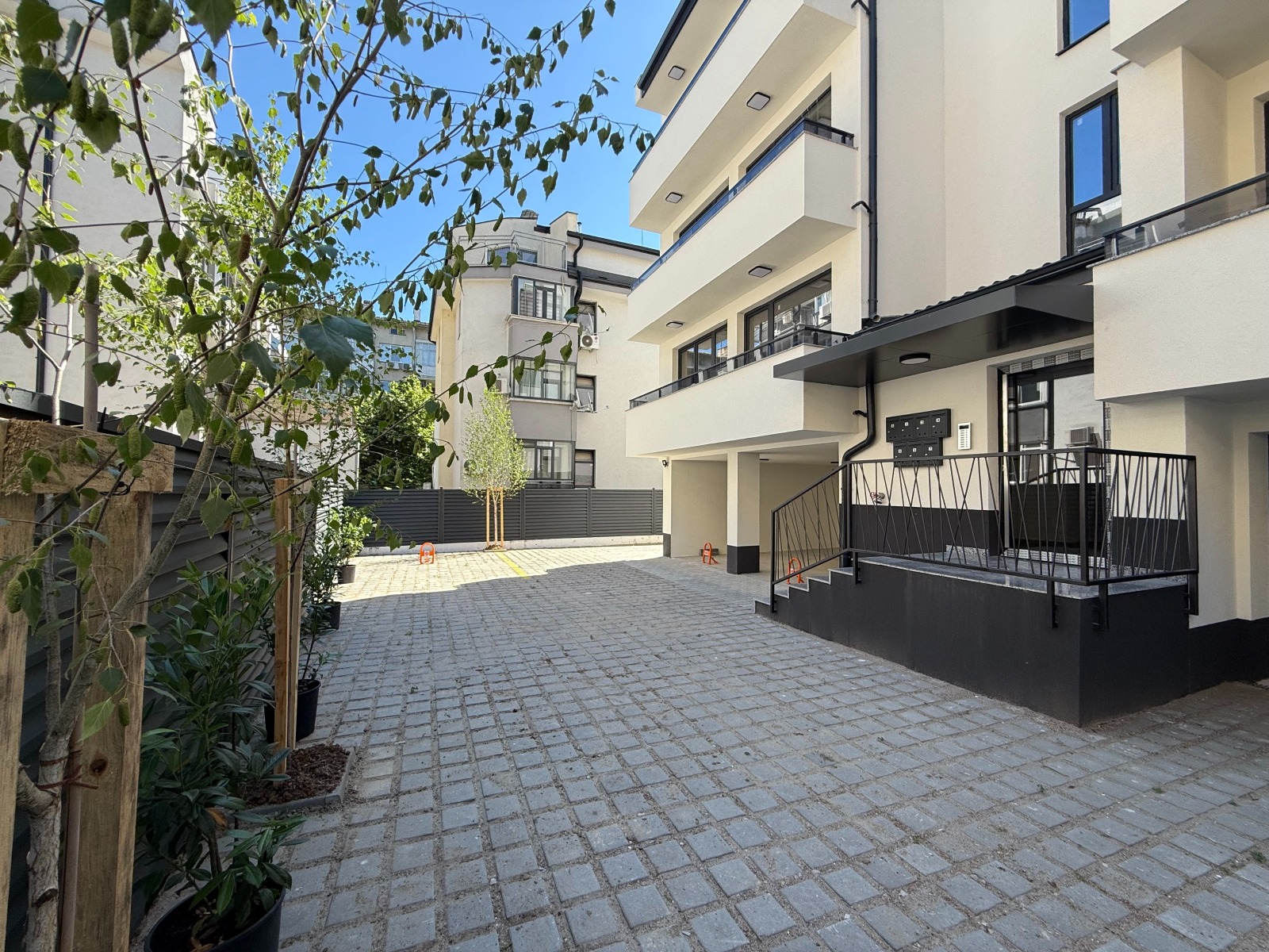 Продава 3-СТАЕН, гр. Търговище, Вароша, снимка 16 - Апартаменти - 54975570