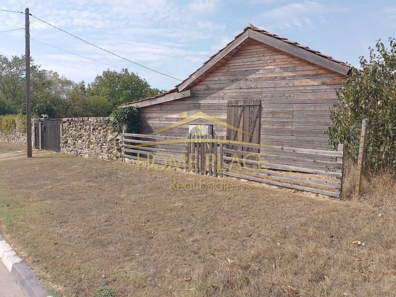 Продава КЪЩА, с. Аврен, област Варна, снимка 6 - Къщи - 52626746