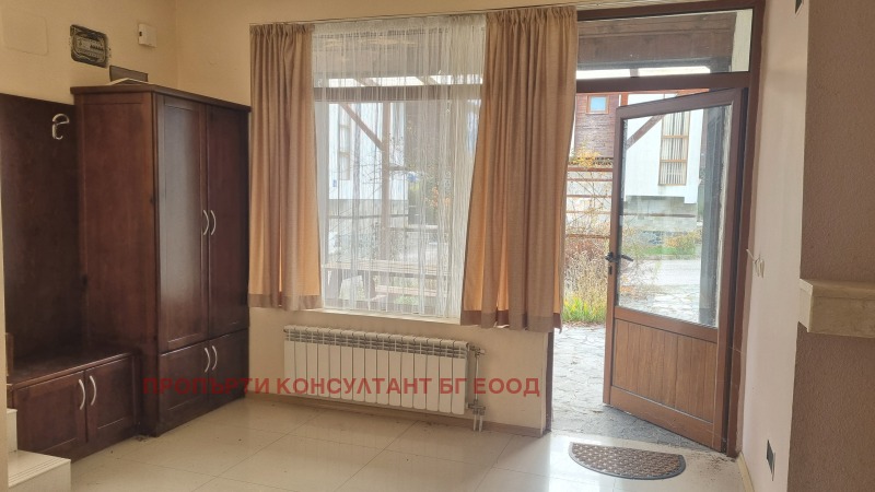 Продава КЪЩА, гр. Разлог, област Благоевград, снимка 6 - Къщи - 52546496