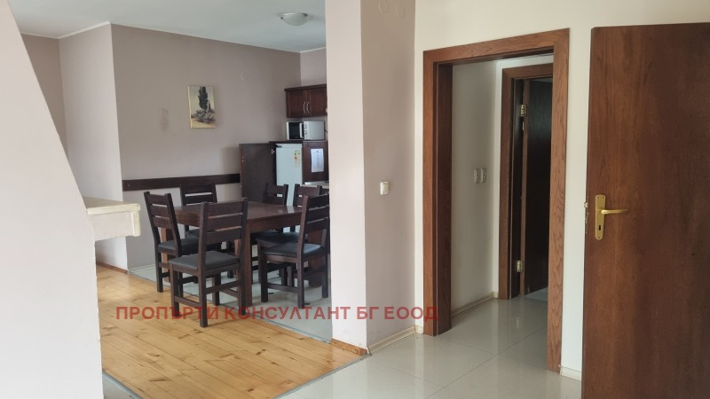 Продава КЪЩА, гр. Разлог, област Благоевград, снимка 3 - Къщи - 52546496