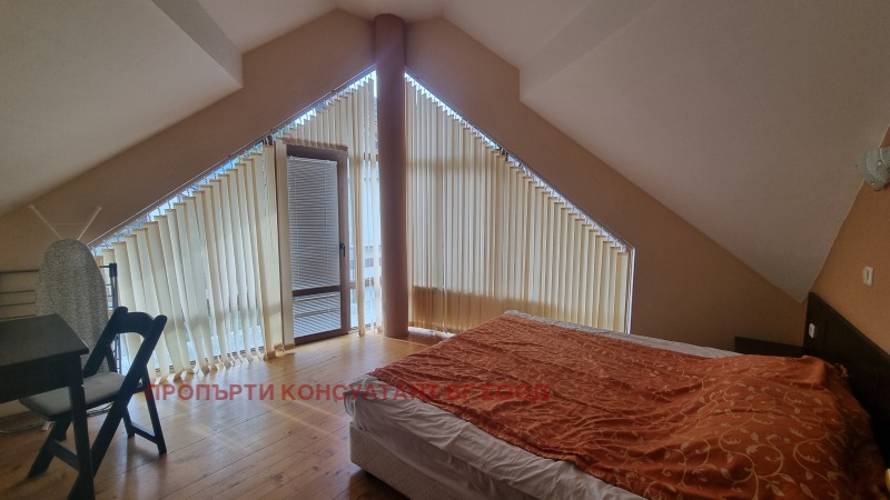 Продава КЪЩА, гр. Разлог, област Благоевград, снимка 12 - Къщи - 52546496