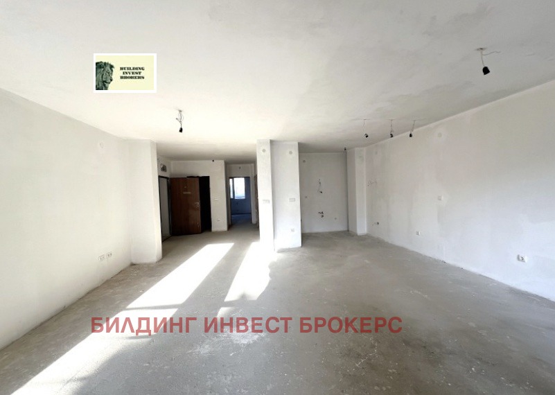 Продава 3-СТАЕН, гр. София, Младост 4