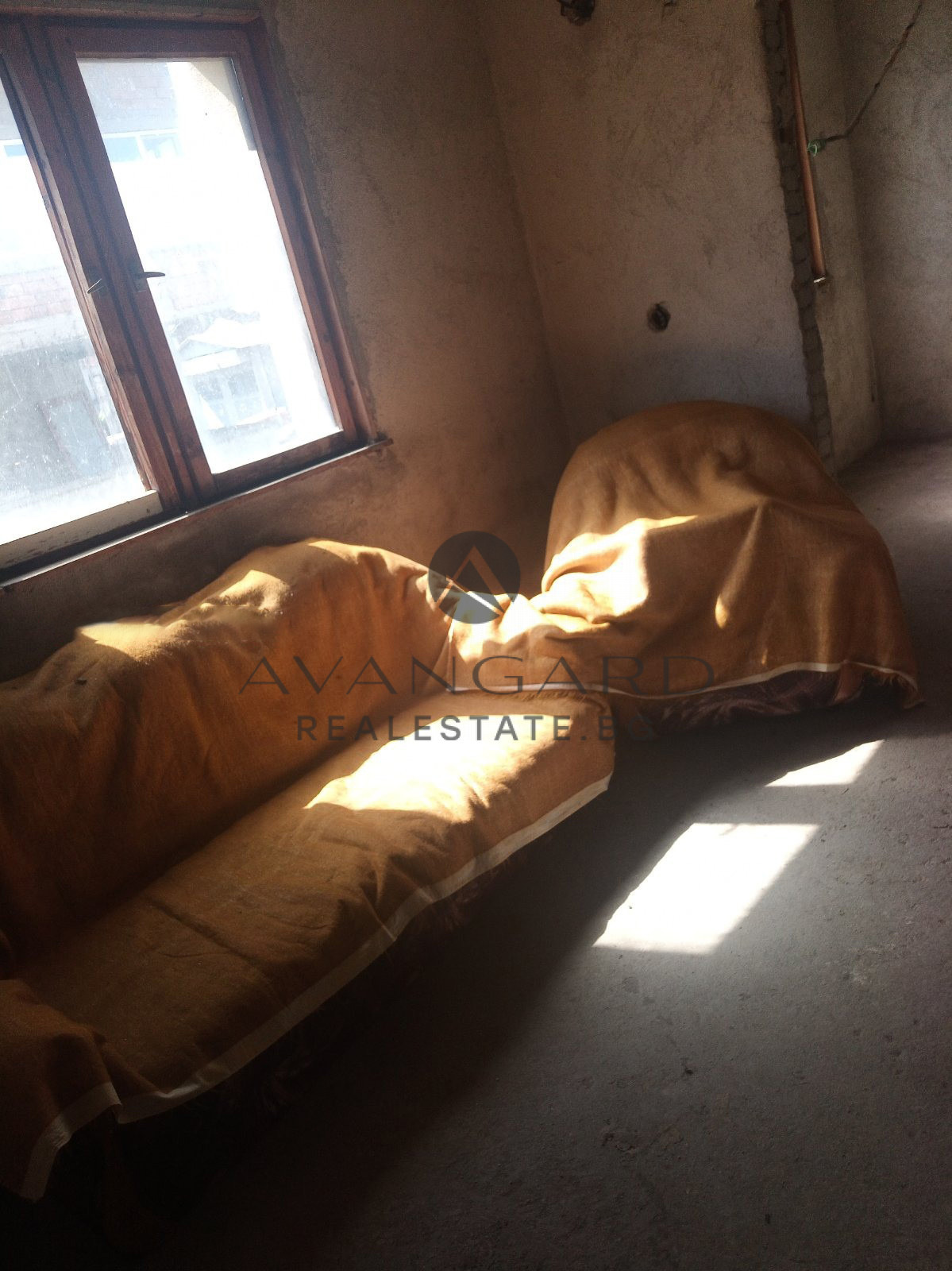 Продава ЕТАЖ ОТ КЪЩА, гр. Пловдив, Прослав, снимка 3 - Етаж от къща - 54763589