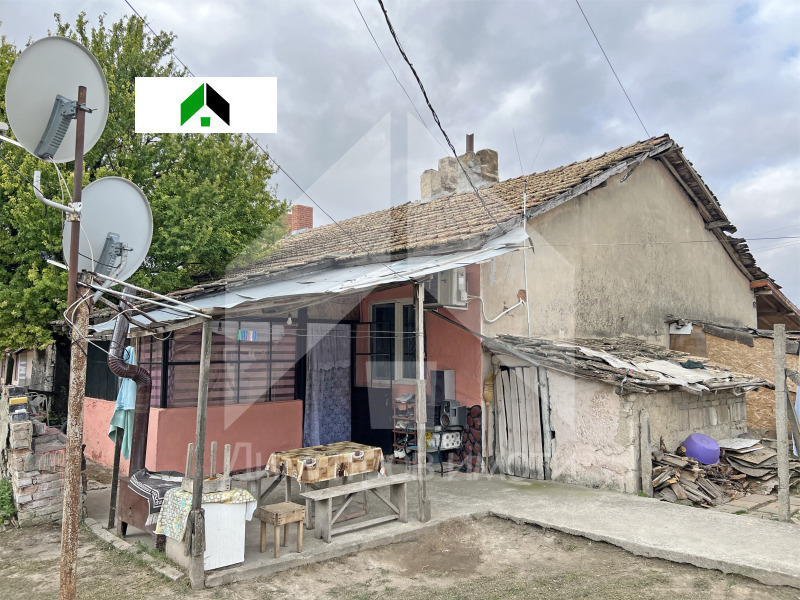 Продава КЪЩА в област Шумен, гр. Нови пазар - 75 кв.м / 39 000 € » 76 277.37 лв., ДИМИТРОВ ИМОТИ