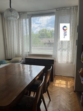 Zu verkaufen  2 Schlafzimmer Pernik , Dimowa mahala , 78 qm | 24033368 - Bild [9]