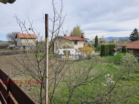 Hus Petarsj, region Sofia 8