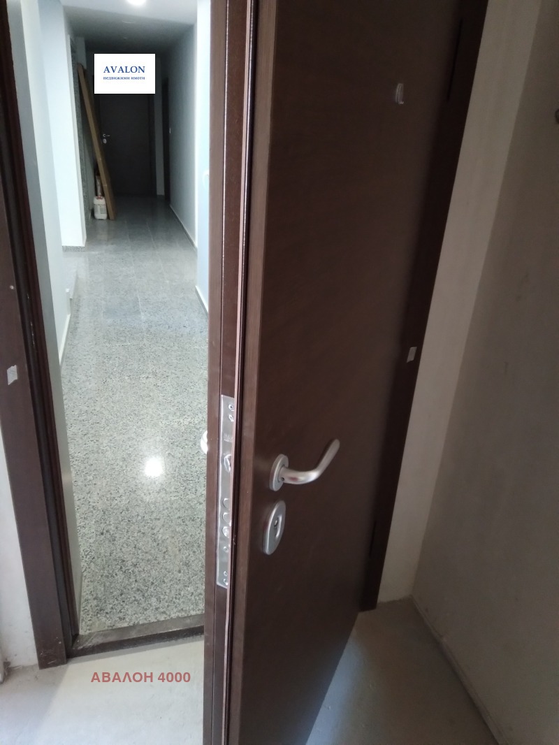 À venda  2 quartos Plovdiv , Ostromila , 114 m² | 32558643 - imagem [4]