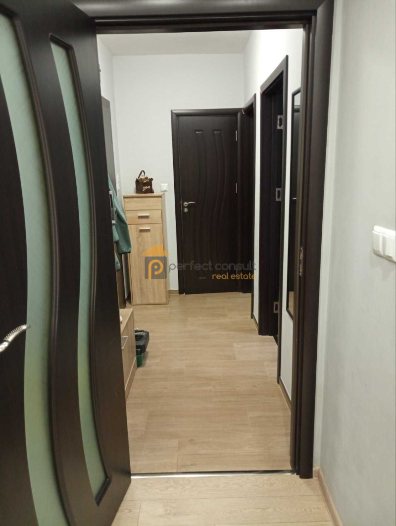 For Sale  2 bedroom Plovdiv , Yuzhen , 78 sq.m | 62502303 - image [11]