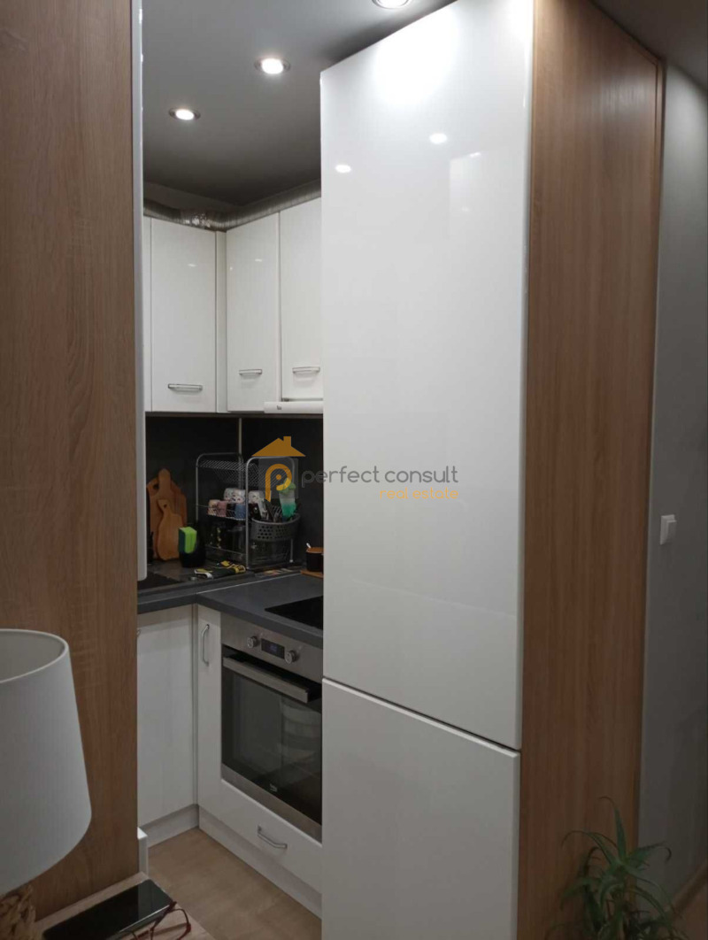 For Sale  2 bedroom Plovdiv , Yuzhen , 78 sq.m | 62502303 - image [4]