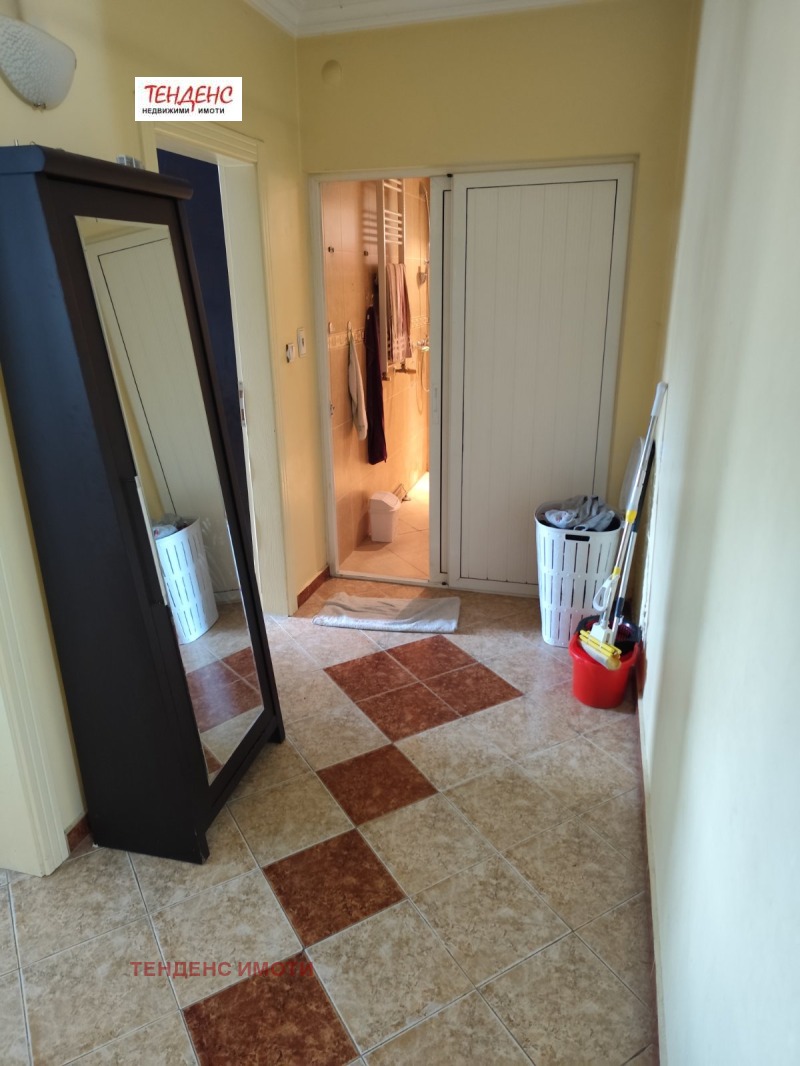 Продава 3-СТАЕН, гр. Кърджали, Възрожденци, снимка 2 - Апартаменти - 52288003