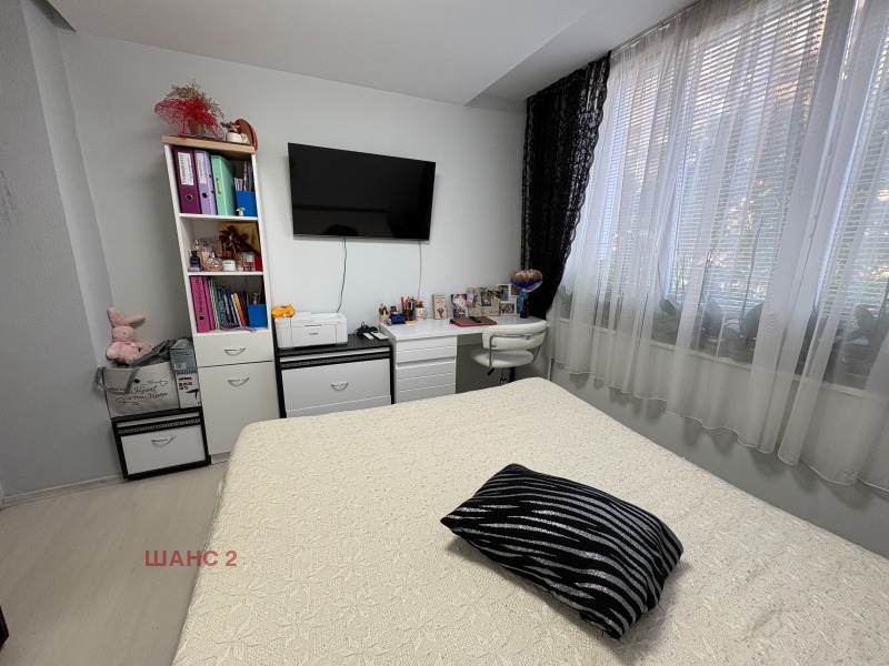 Продава 3-СТАЕН, гр. Варна, Гранд Мол, снимка 10 - Апартаменти - 52290006