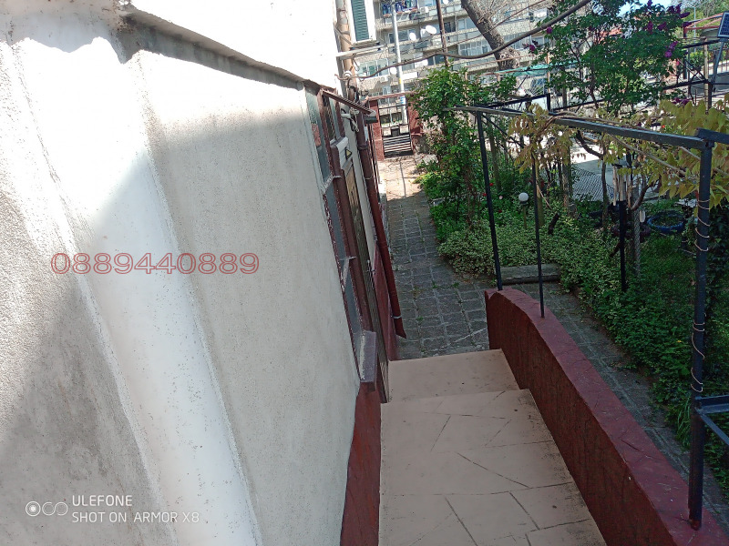 Продава ЕТАЖ ОТ КЪЩА, гр. Айтос, област Бургас, снимка 12 - Етаж от къща - 52779433