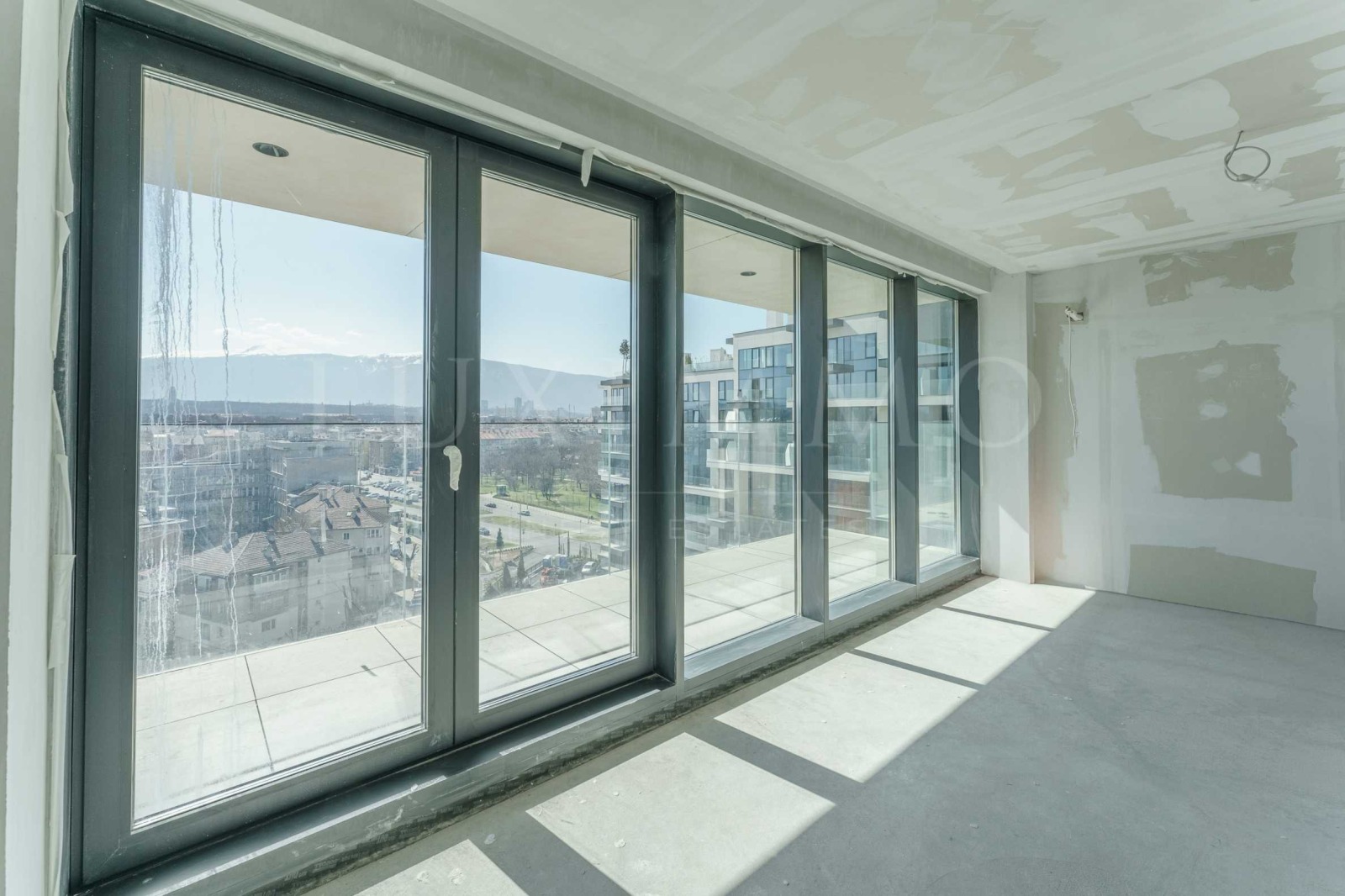 Продава 3-СТАЕН, гр. София, Оборище, снимка 2 - Апартаменти - 53431846