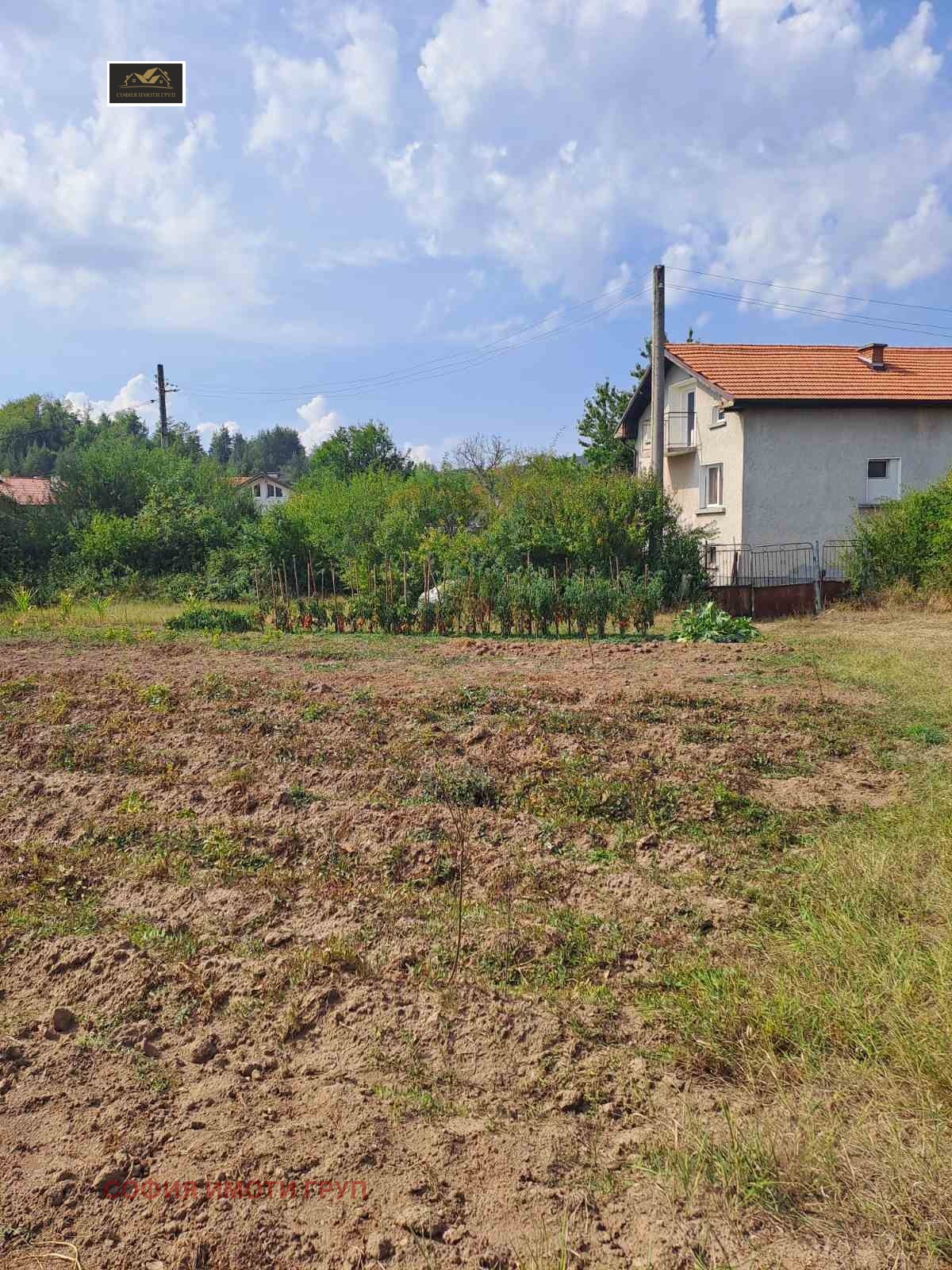 Продава ПАРЦЕЛ, с. Горни Окол, област София област