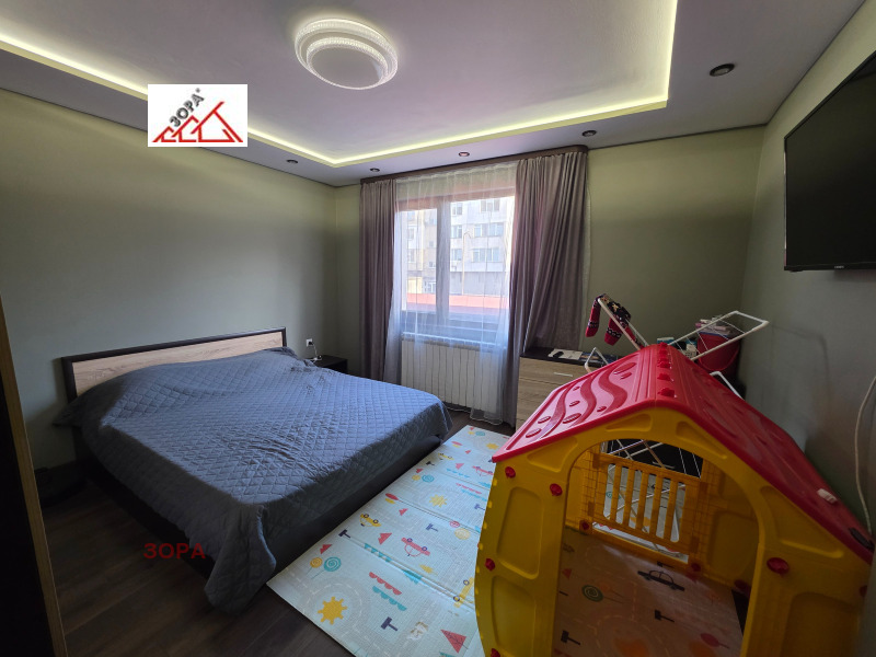 Продава КЪЩА, гр. Враца, Център, снимка 8 - Къщи - 52821831