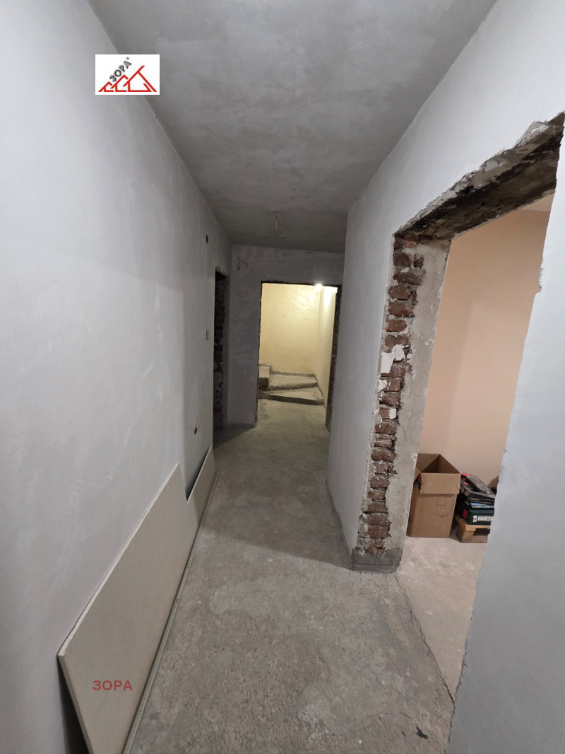 Продава КЪЩА, гр. Враца, Център, снимка 13 - Къщи - 52821831