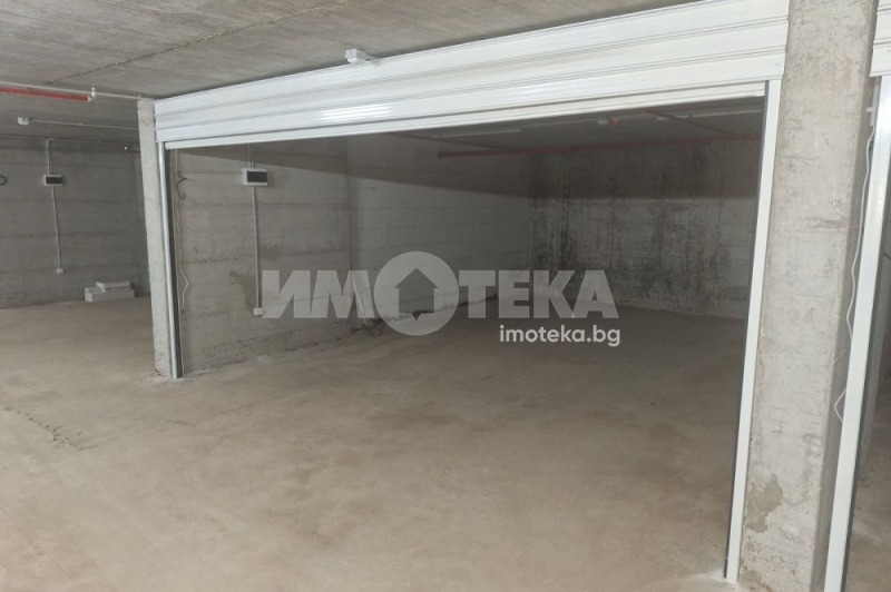 Προς πώληση  Γκαράζ Βαρνα , Βλαδησλαβ Βαρνεντσηκ 1 , 33 τ.μ | 11797274 - εικόνα [2]