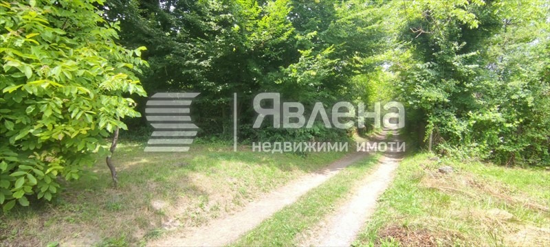 Продава ПАРЦЕЛ, с. Орешак, област Ловеч, снимка 2 - Парцели - 55905558
