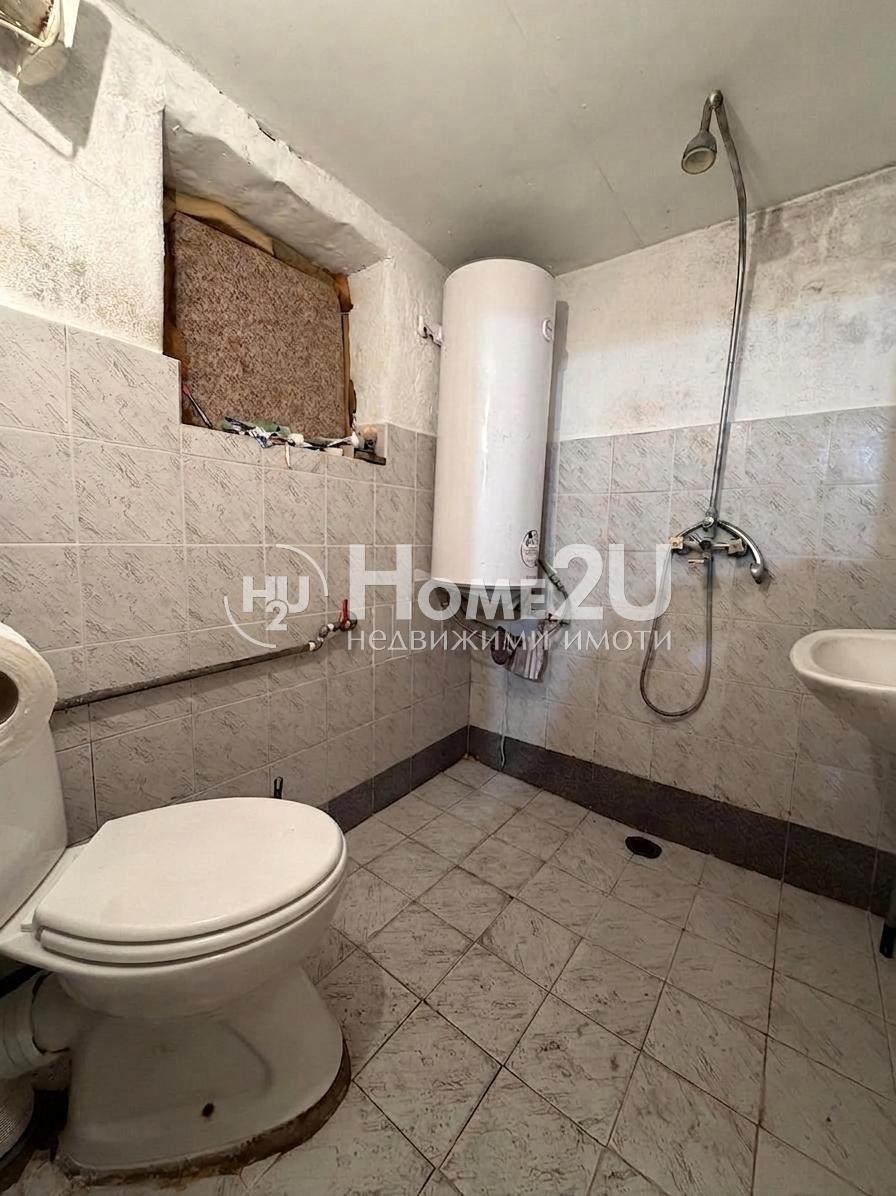 Продава КЪЩА, с. Аврен, област Варна, снимка 17 - Къщи - 54807007