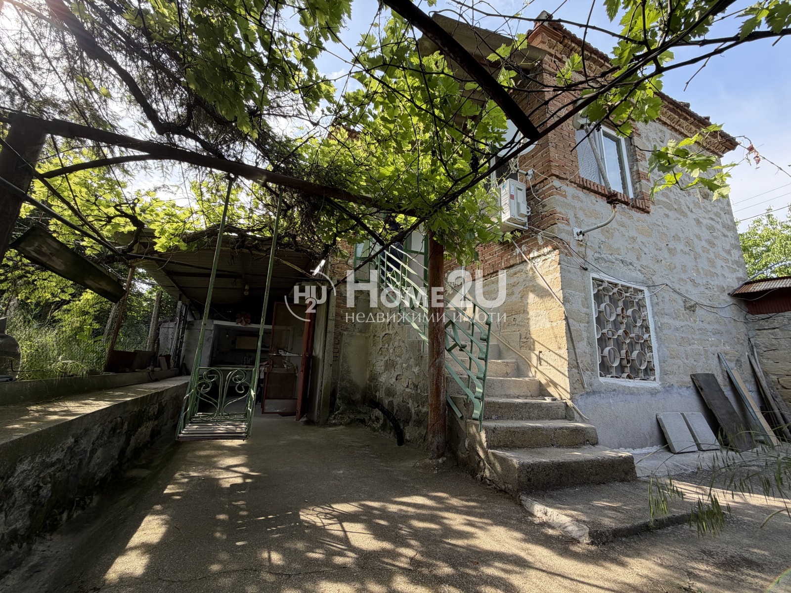 Продава КЪЩА, с. Аврен, област Варна