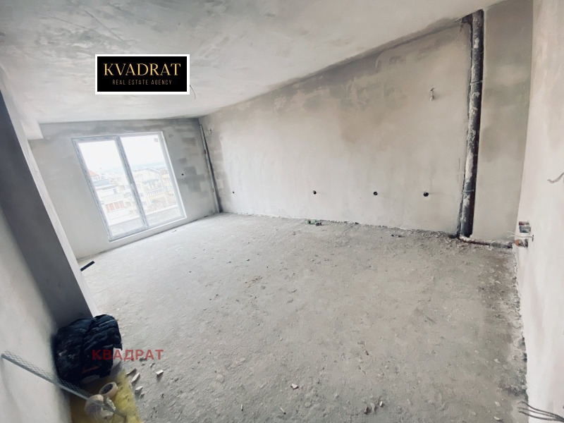 Продава 3-СТАЕН в град Варна, Погреби - 98 кв.м / 189 000 € » 369 651.87 лв., КВАДРАТ