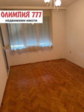 3 slaapkamers Sjirok tsentar, Pleven 4