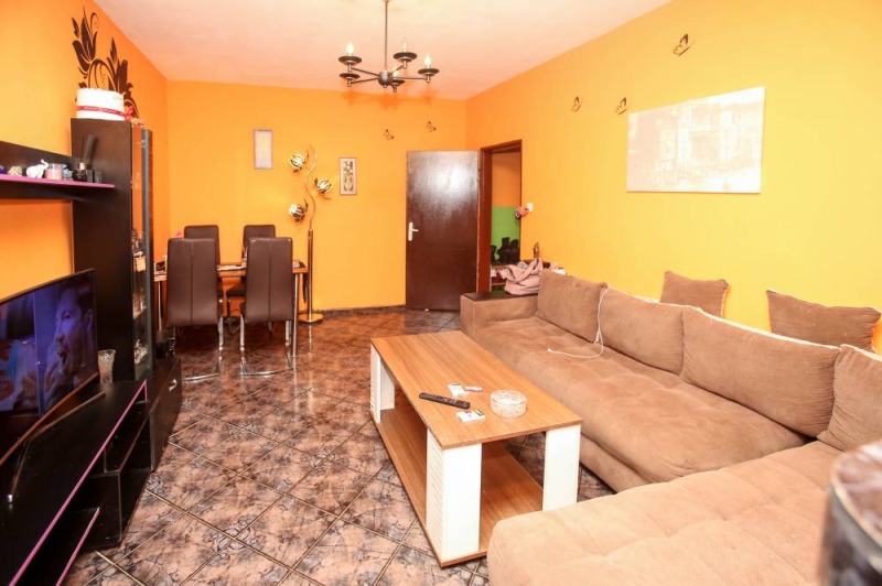 Zu verkaufen  2 Schlafzimmer Sofia , Zona B-18 , 68 qm | 13022208