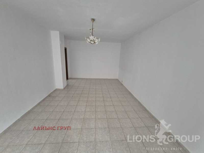 Продава 3-СТАЕН, гр. Варна, Младост 2