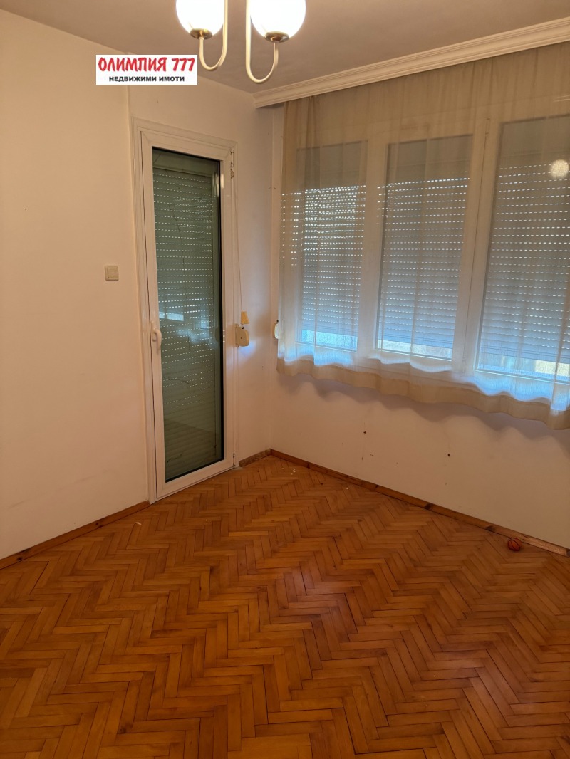 Zu verkaufen  3 Schlafzimmer Plewen , Schirok zentar , 138 qm | 78767266 - Bild [3]