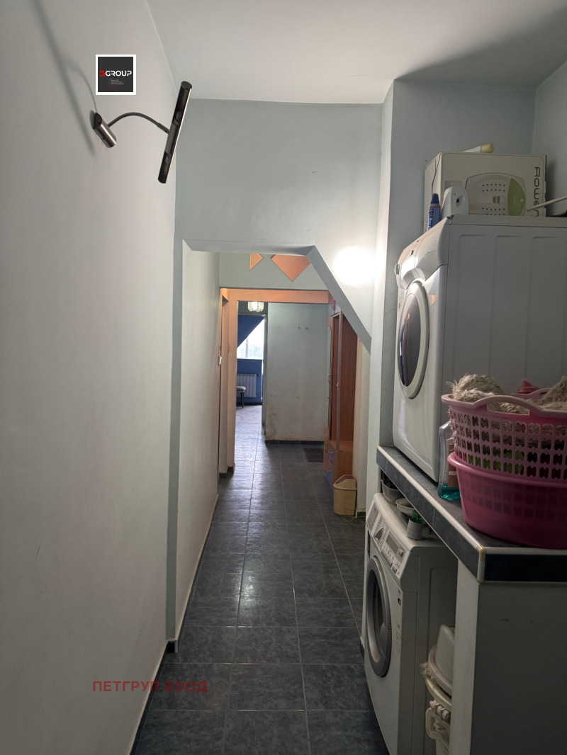 Продава МНОГОСТАЕН, гр. Гълъбово, област Стара Загора, снимка 8 - Апартаменти - 30258298