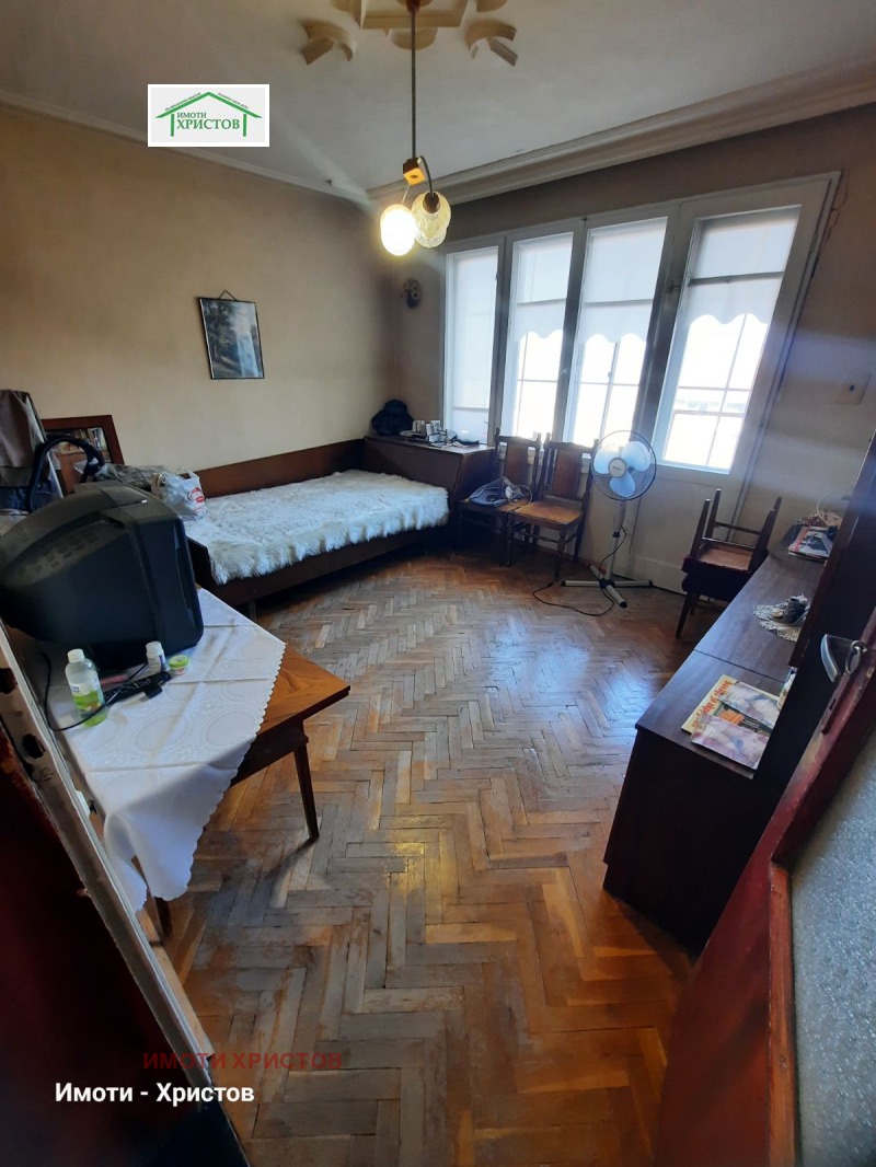 Продава МНОГОСТАЕН, гр. Шумен, Пожарната, снимка 9 - Апартаменти - 53310624