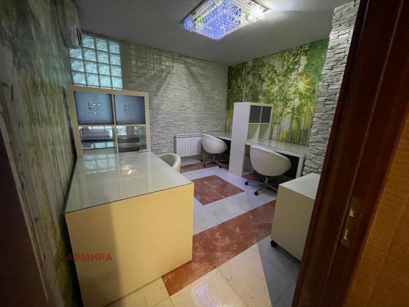 Eladó  Hivatal Sofia , Studentski grad , 171 négyzetméter | 74729787 - kép [5]