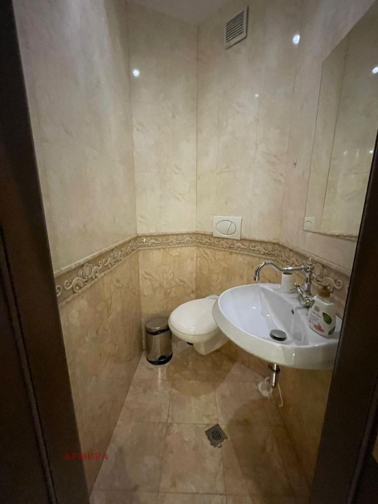Eladó  Hivatal Sofia , Studentski grad , 171 négyzetméter | 74729787 - kép [9]